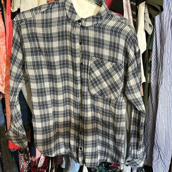 LOVE NOTES WOMENS BUTTON UP SHIRT‎ - Picture 1 of 2